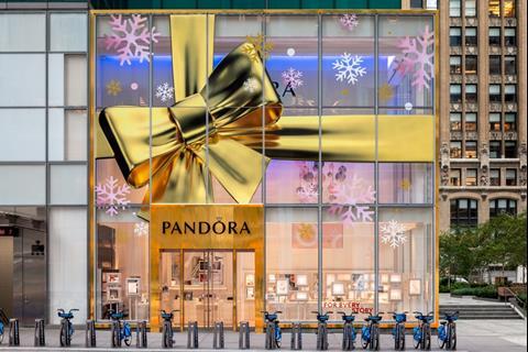 Pandora New York Christmas window 2021